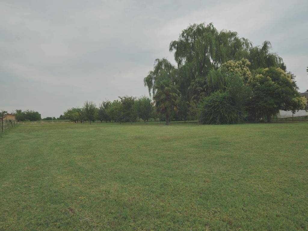 Terreno edificabile via dell'amore, san zaccaria, ravenna