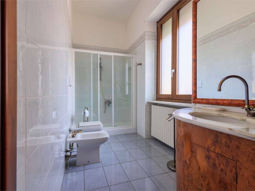 BAGNO 2 P.T.