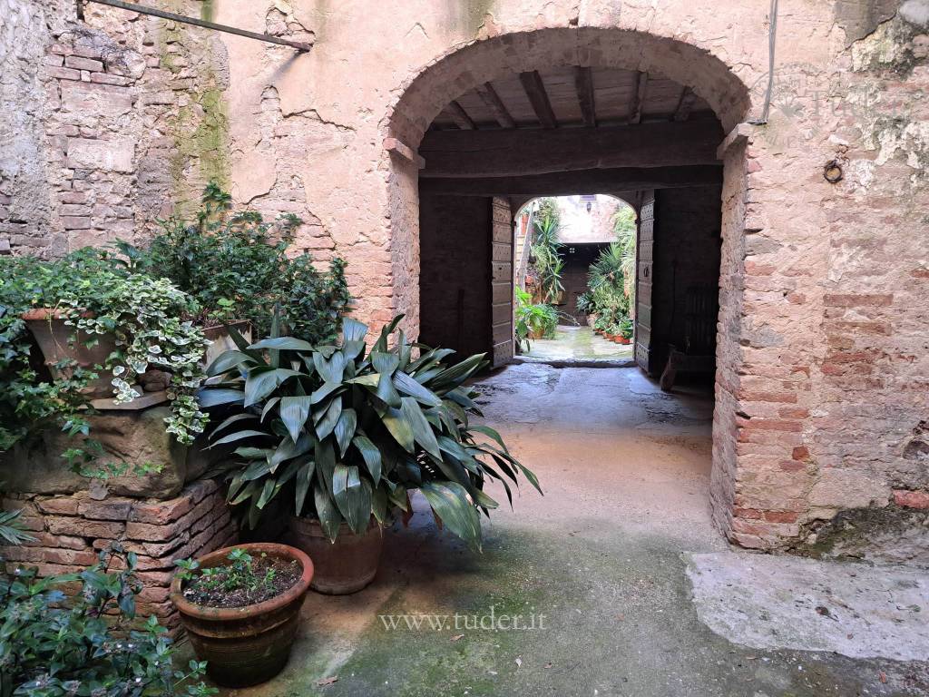 cortile interno