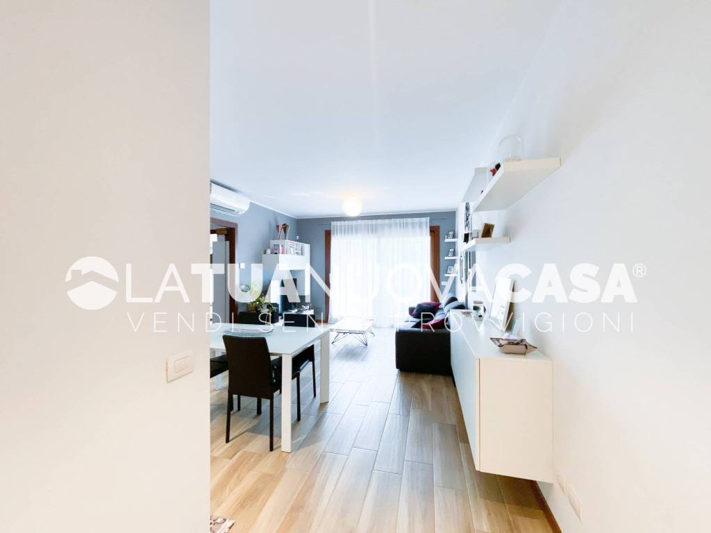 Vendita Appartamento Corbetta. Trilocale in via Simone da Corbetta 108 ...
