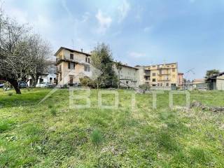 Foto - Vendita villetta con giardino, Gozzano, Lago d'Orta