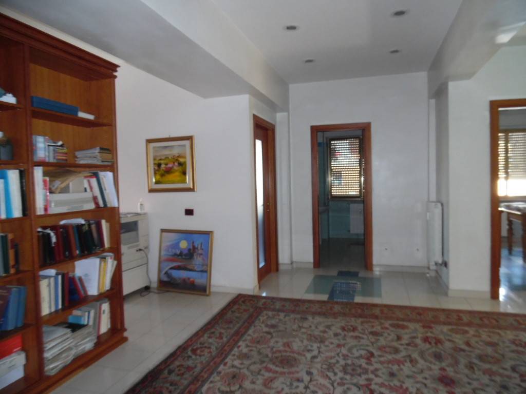 Ufficio - studio viale lionello matteucci 10, rieti