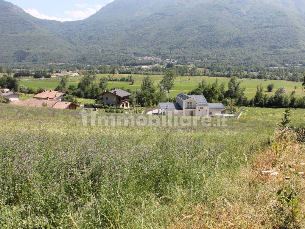 vista aperta sulla valle