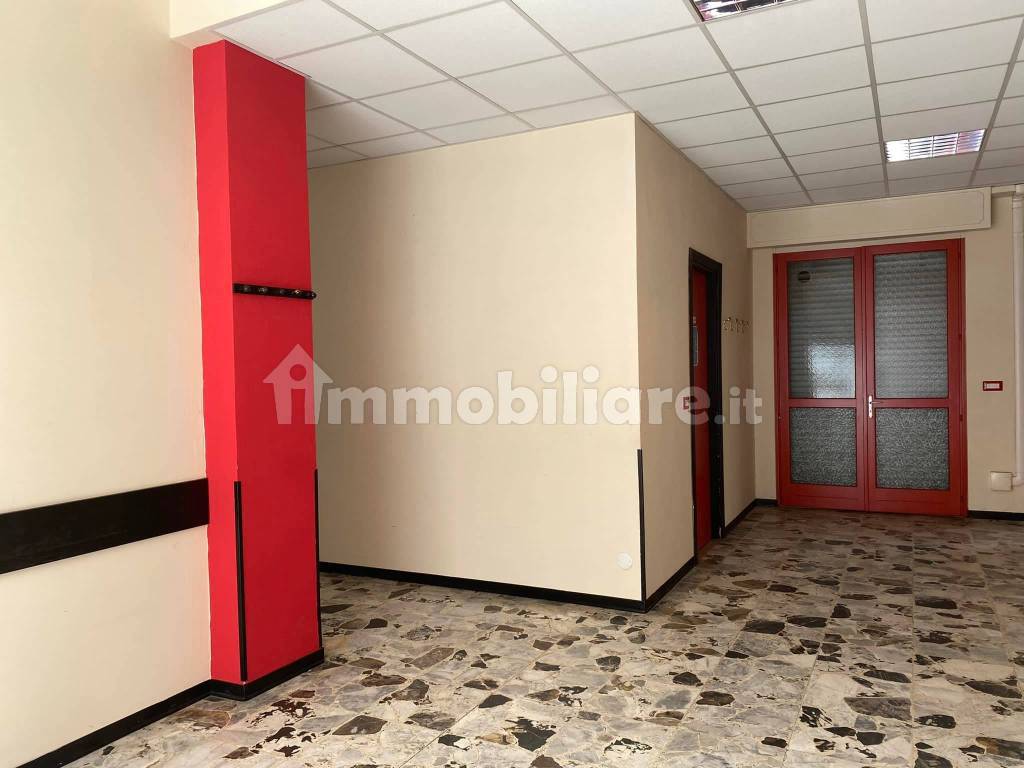 Commercial property via Geremia Bonomelli 6, Domodossola, Ref