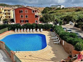 vista della piscina dalla veranda