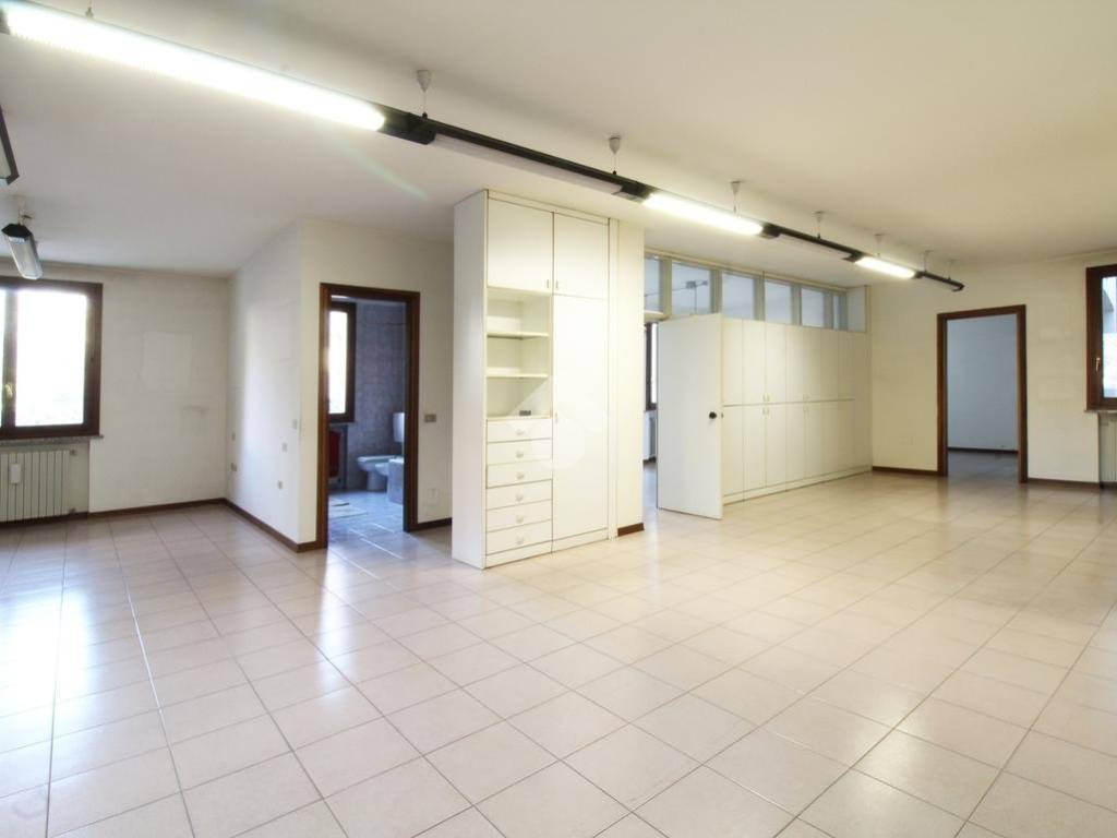 Ufficio - studio langhirano via roma 18, centro, langhirano