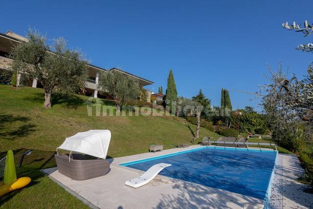 Villa-grande-giardino-piscina-Padenghe-del-Garda-8246