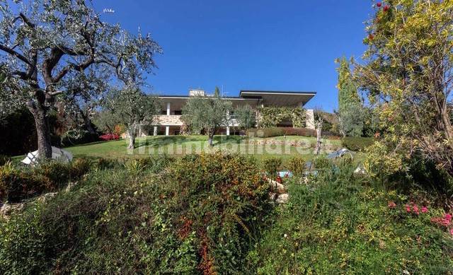 Villa-grande-giardino-piscina-Padenghe-sul-Garda-Brescia8291