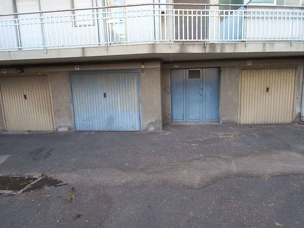 Garage - box via firenze 123, centro, aci castello
