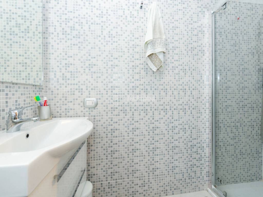 BAGNO FINESTRATO