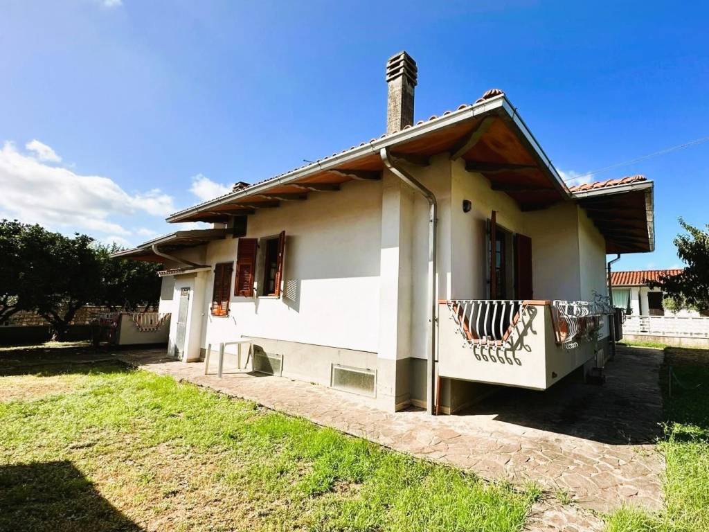 Villa unifamiliare via cervolapittola, centro, massa