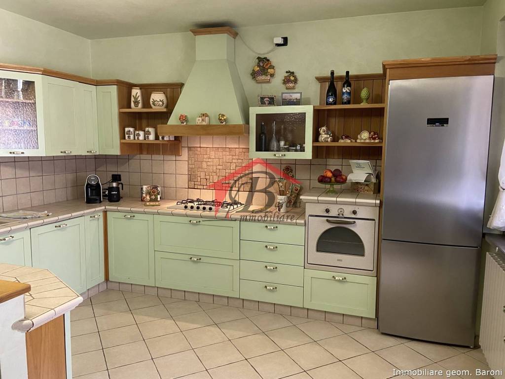 Interno - cucina trilocale