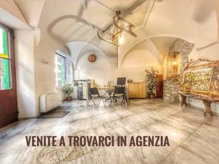 AGENZIA