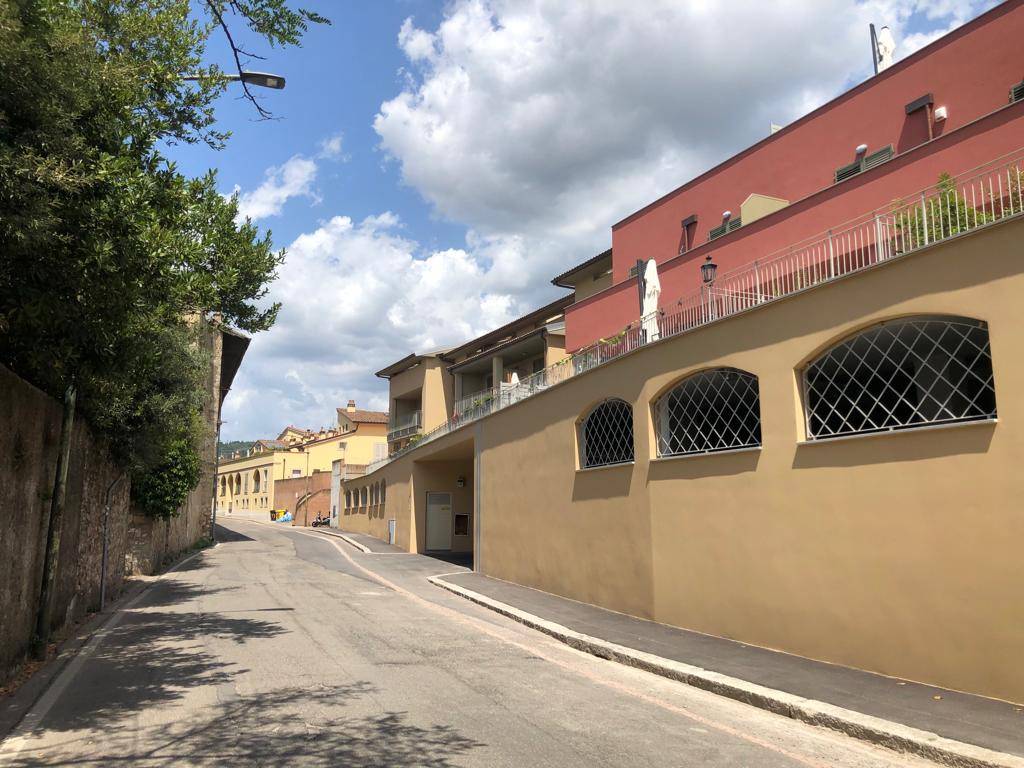 Posto auto - moto via delle porcellane 49, sesto città, sesto fiorentino