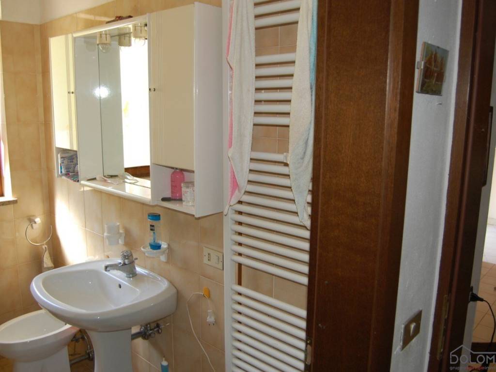 31 DETTAGLIO BAGNO