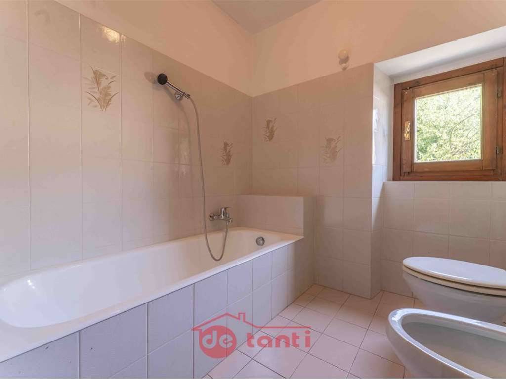 SECONDO BAGNO PIANO PRIMO