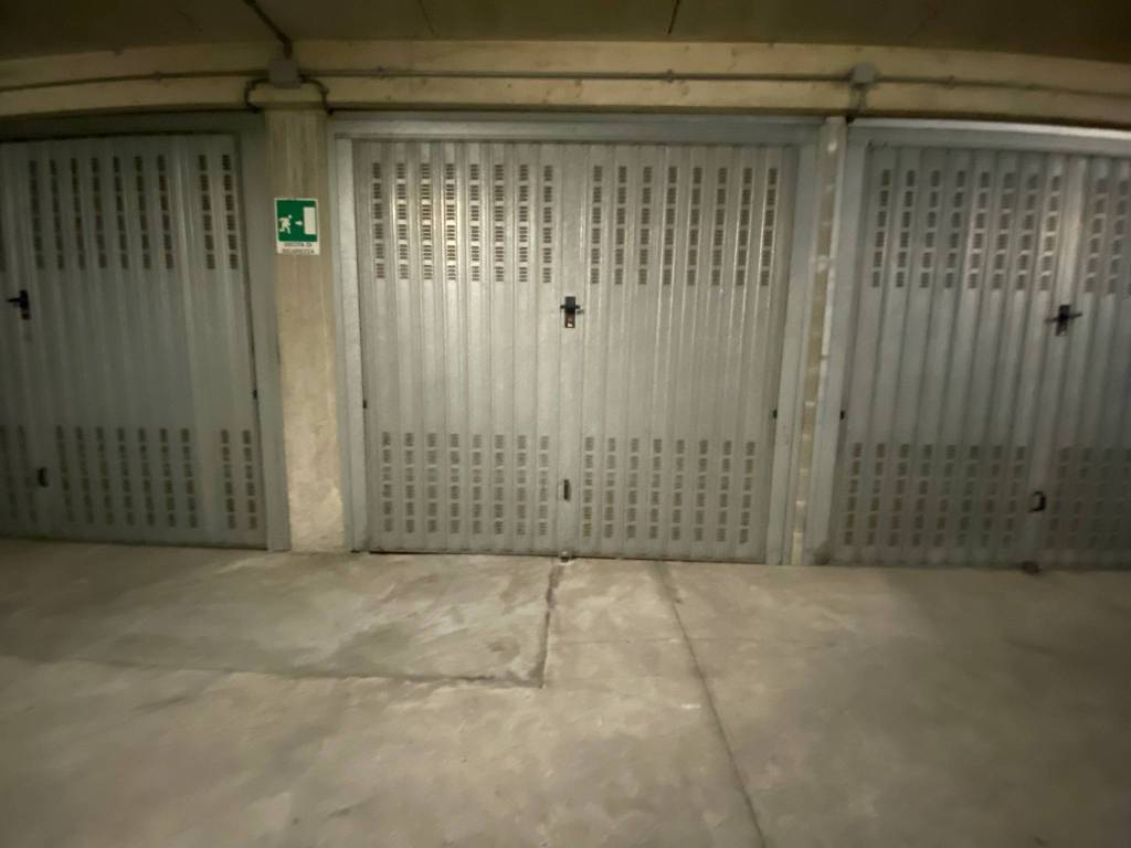 Garage - box via bologna 91, barriera di milano, torino