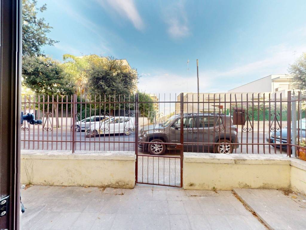 Vendita Appartamento Lecce. Bilocale in via Lequile 103. Da