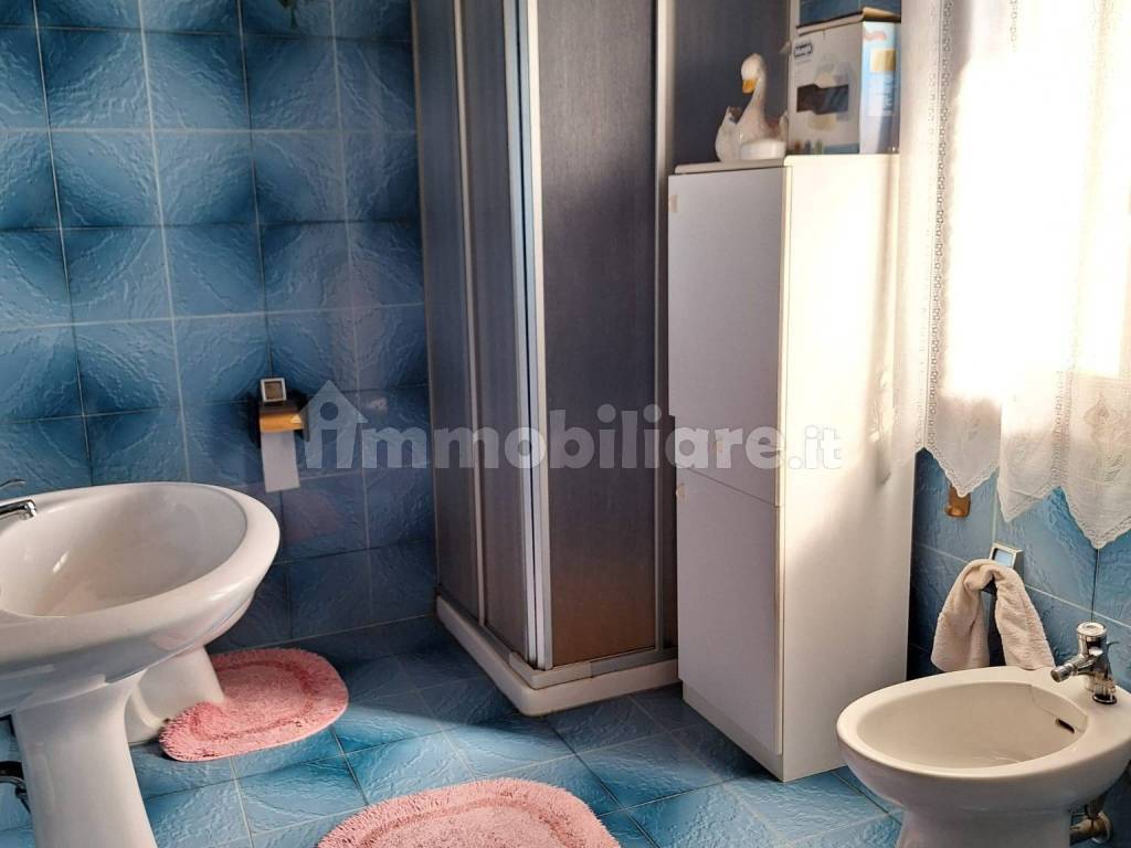 bagno blu