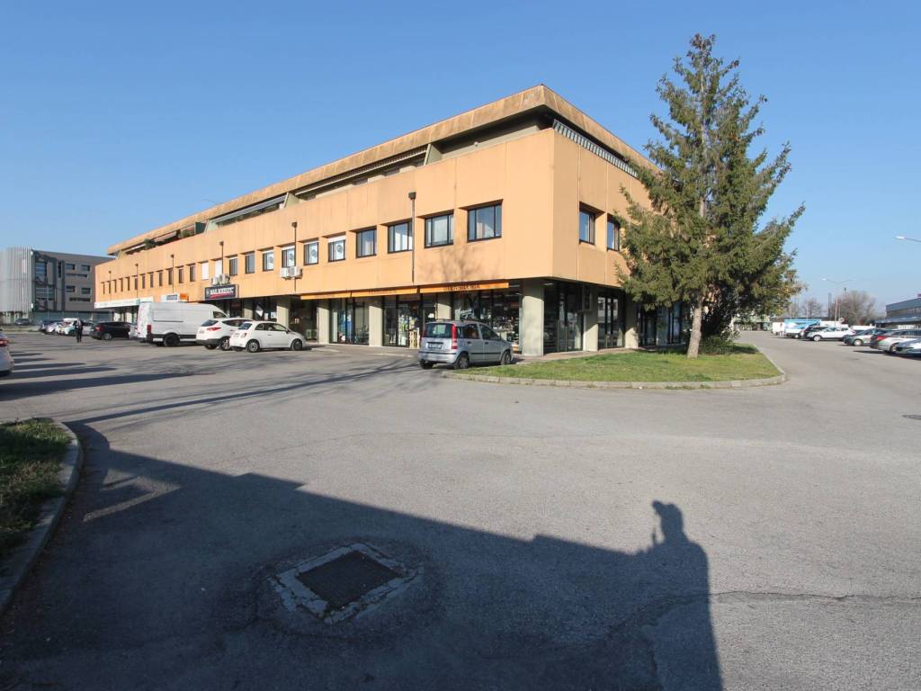 Ufficio - studio via tavagnacco 89, ospedale, udine