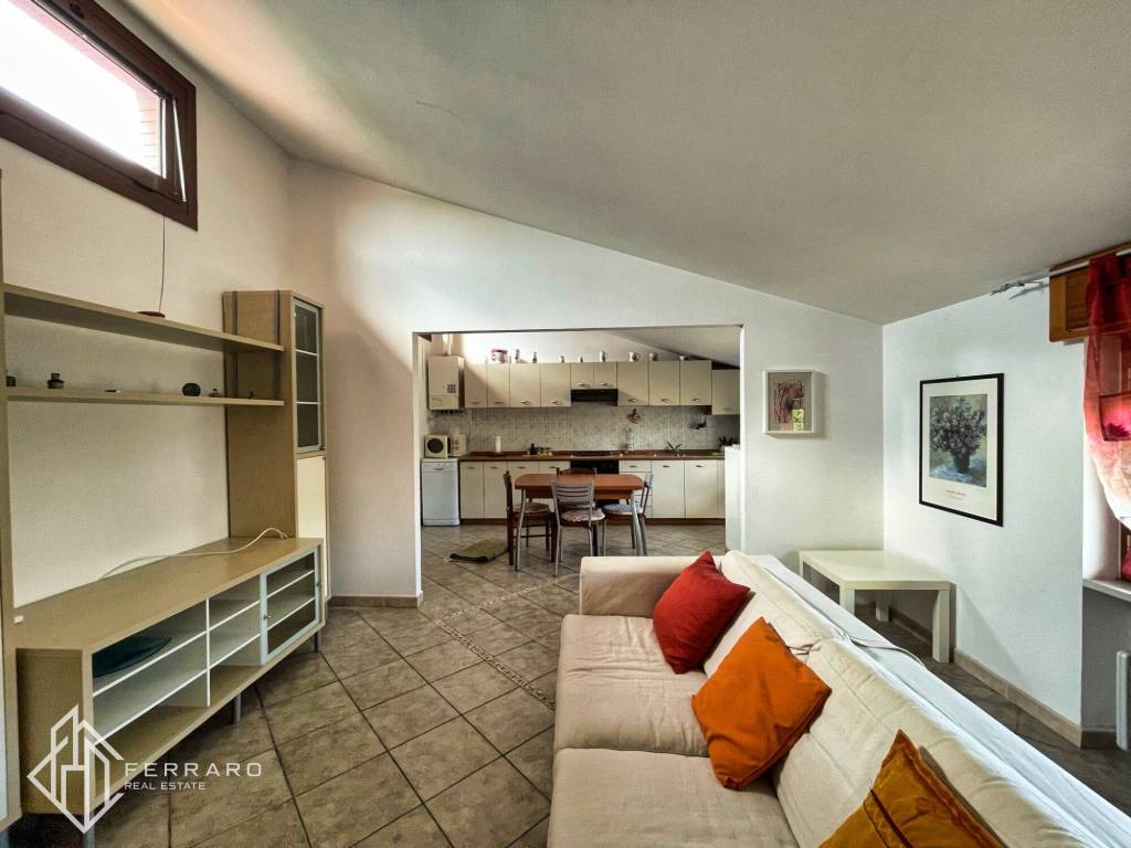 Vendita Mansarda in via Buglio 35 Cairo Montenotte. Buono stato, posto auto, rif. 105730217