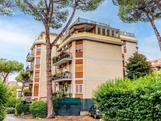 Case in vendita in Via Francesco Cocco Ortu, Roma Immobiliare.it