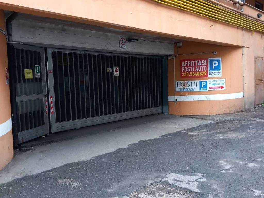 Posto auto - moto via di torrevecchia, torrevecchia, roma