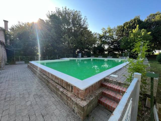 piscina