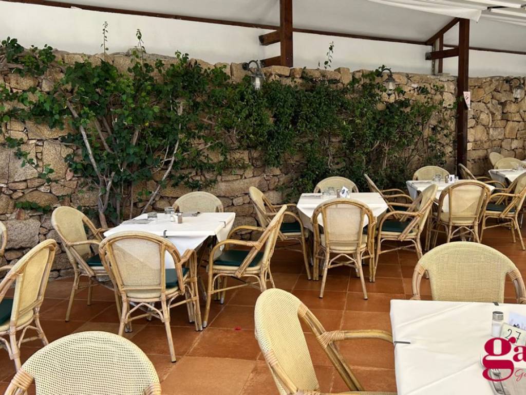 veranda in giardino foto 2.jpg