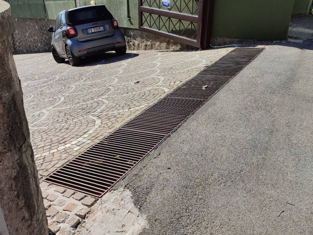 Posto auto - moto via orti ginnetti 51, centro storico, velletri
