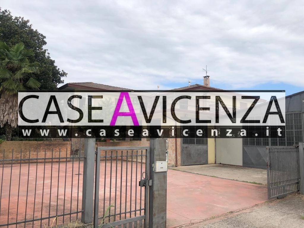 Villa in vendita a Montegaldella