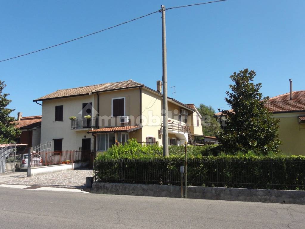 Villa unifamiliare via per Frosinone 292, Centro, Ceccano — foto 2