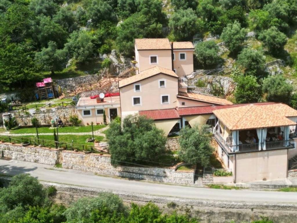 Attività commerciale via forcella, venafro