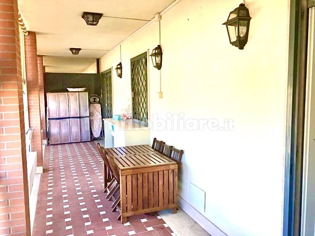 Affitto Appartamento Roma. Trilocale in via dei Gonzaga, 114. Ottimo