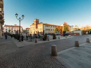 piazza Cavour