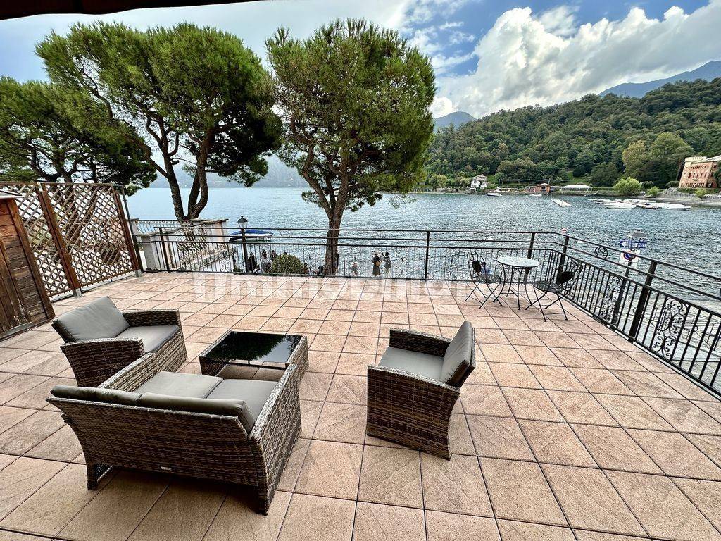 Lago Como Lenno Appartamento con Terrazzo e Vista Lago rid-2