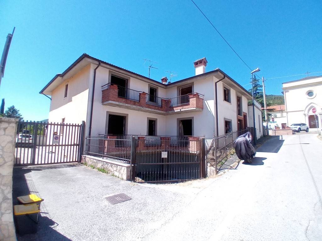 Villa unifamiliare, nuova, 160 m², centro, avezzano