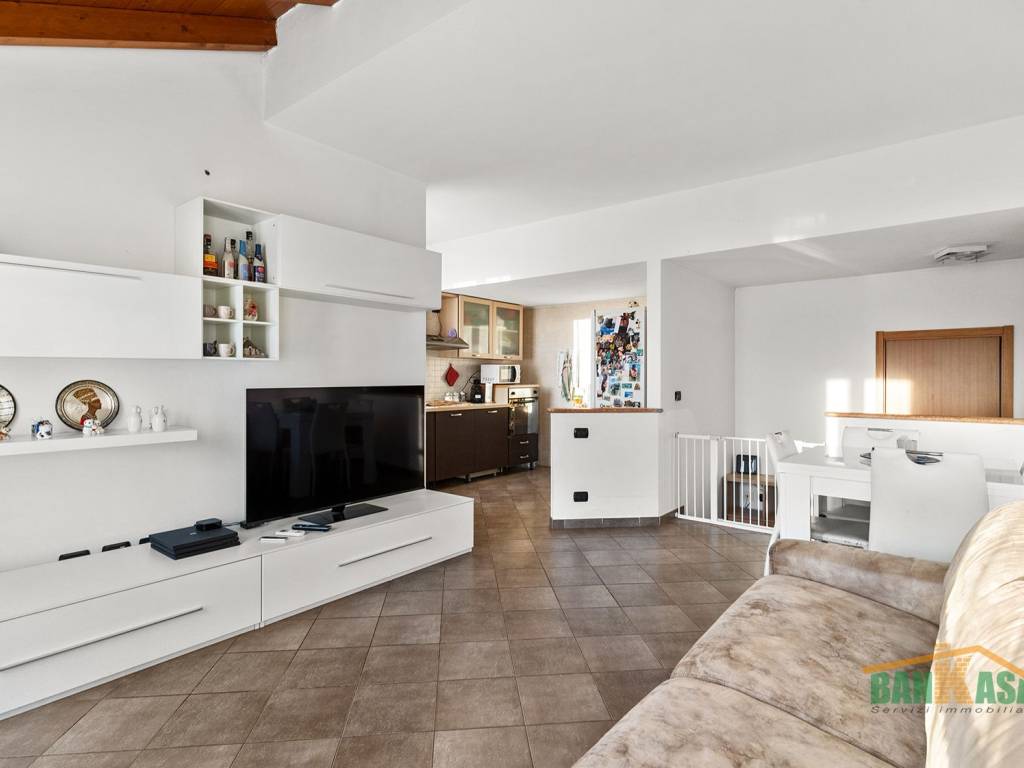 Vendita Appartamento Corbetta. Bilocale in via Casnati 8. Ottimo stato ...