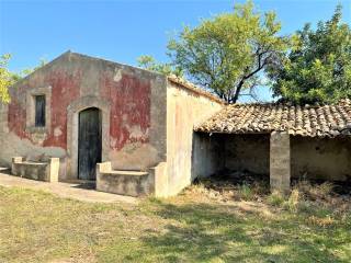 000__caseggiato_vista_mare_in_c_da_bochini_ad_avola_01.jpg