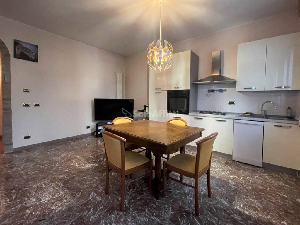 sala con cucina 