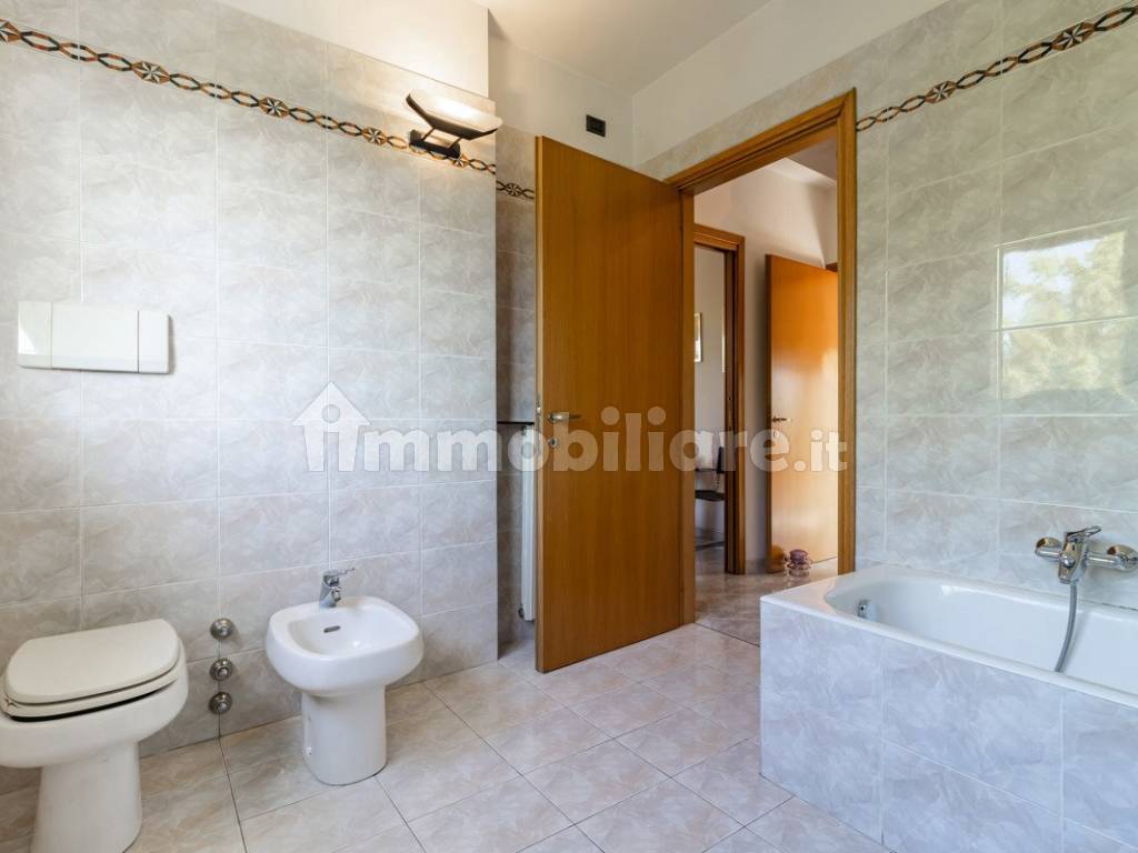 SECONDO BAGNO.jpg