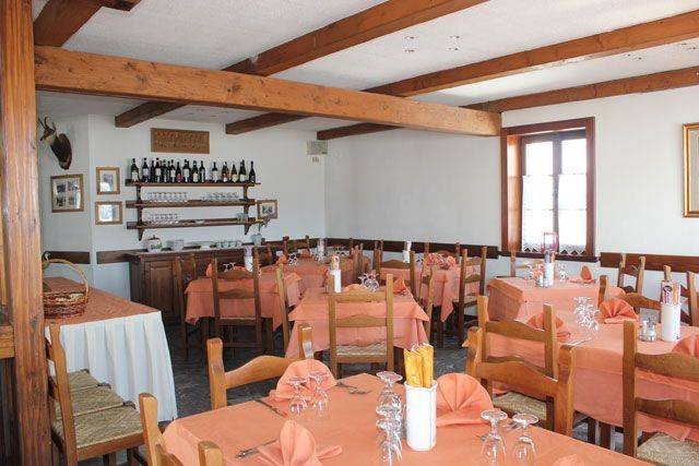 08--sala-ristorante.jpg