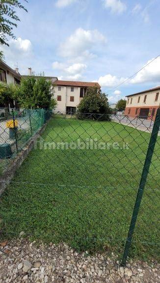 Rustico - Casale in vendita a Tezze sul Brenta