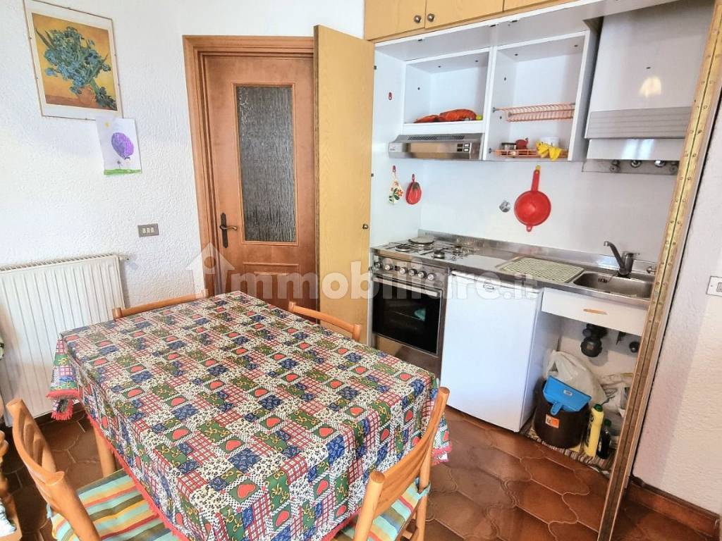 SALA DA PRANZO E CUCINOTTO