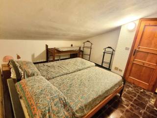 CAMERA DA LETTO MATRIMONAILE P. MANSARDATO