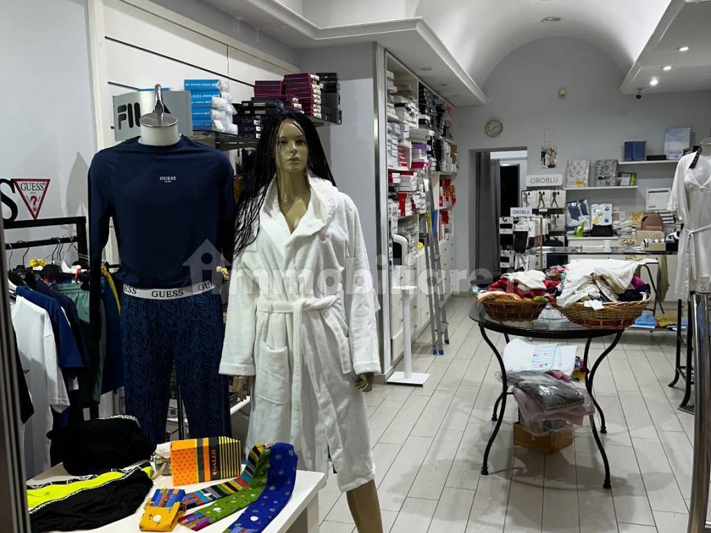 Abbigliamento scafati hotsell