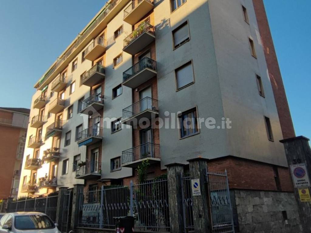 Vendita Appartamento In Via Tripoli 10 32 Torino Buono Stato Primo Vendita Appartamento In Via Tripoli 10 32 Torino Buono Stato Primo