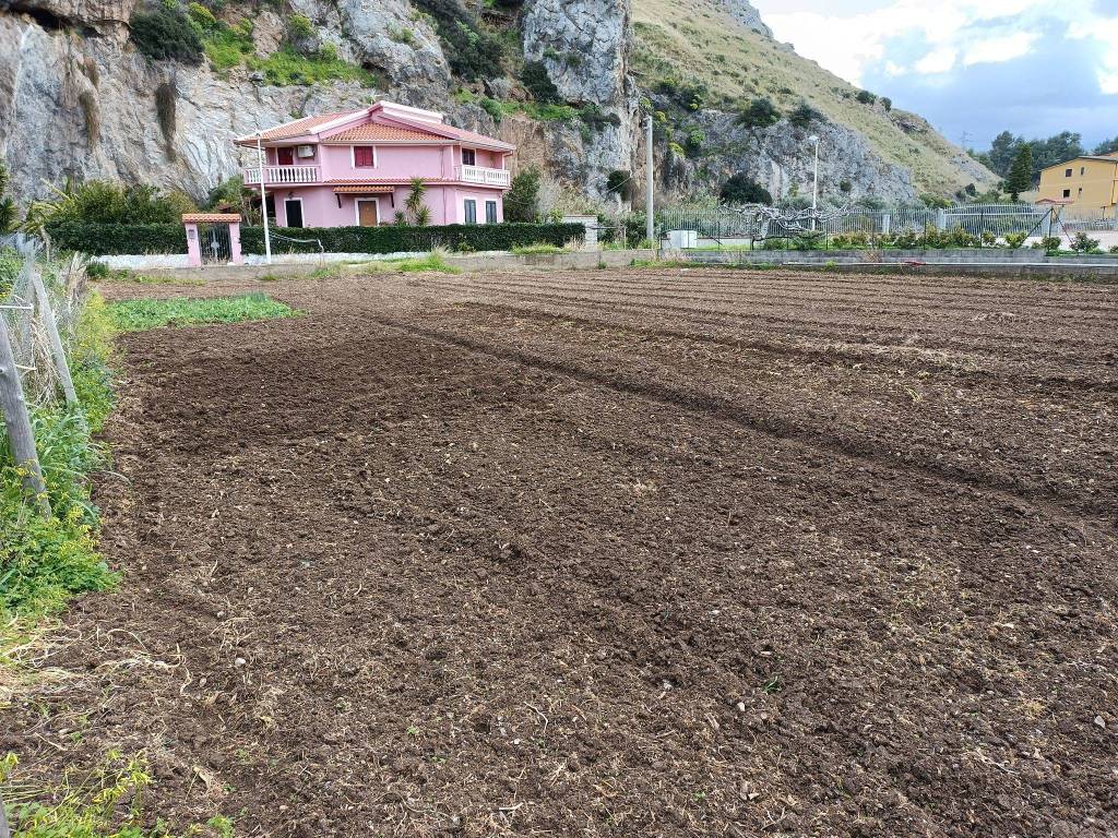 Terreno edificabile corso francia, corica, amantea