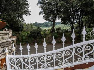 Villa adiacente al centro di Frascati