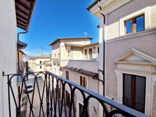 Balcone via Roma